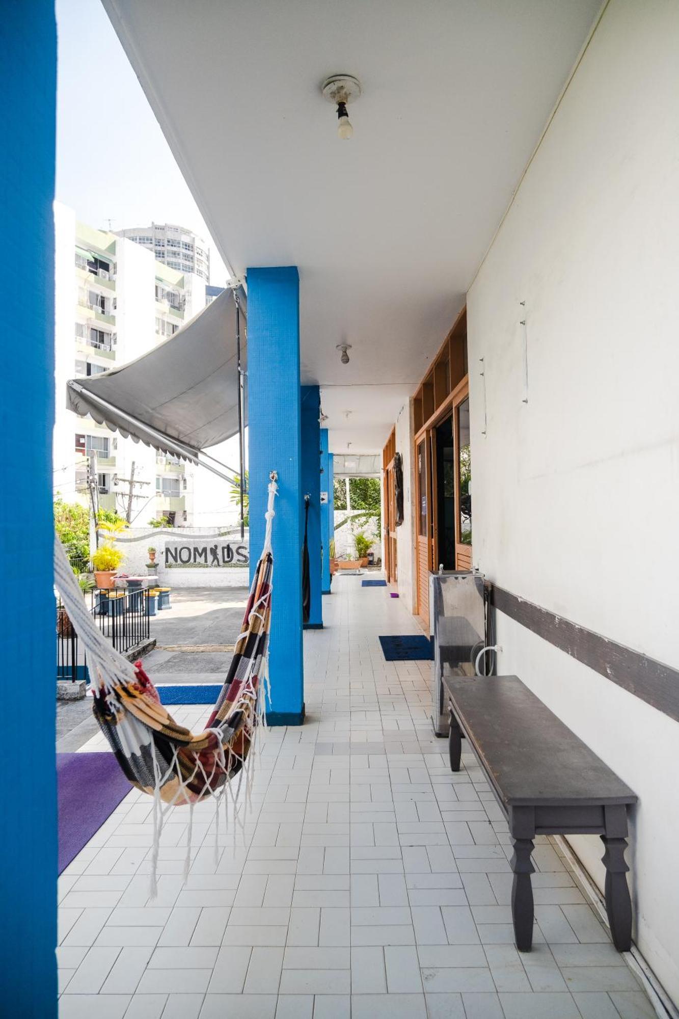 Nomads Multicultural & Coworking Hostal